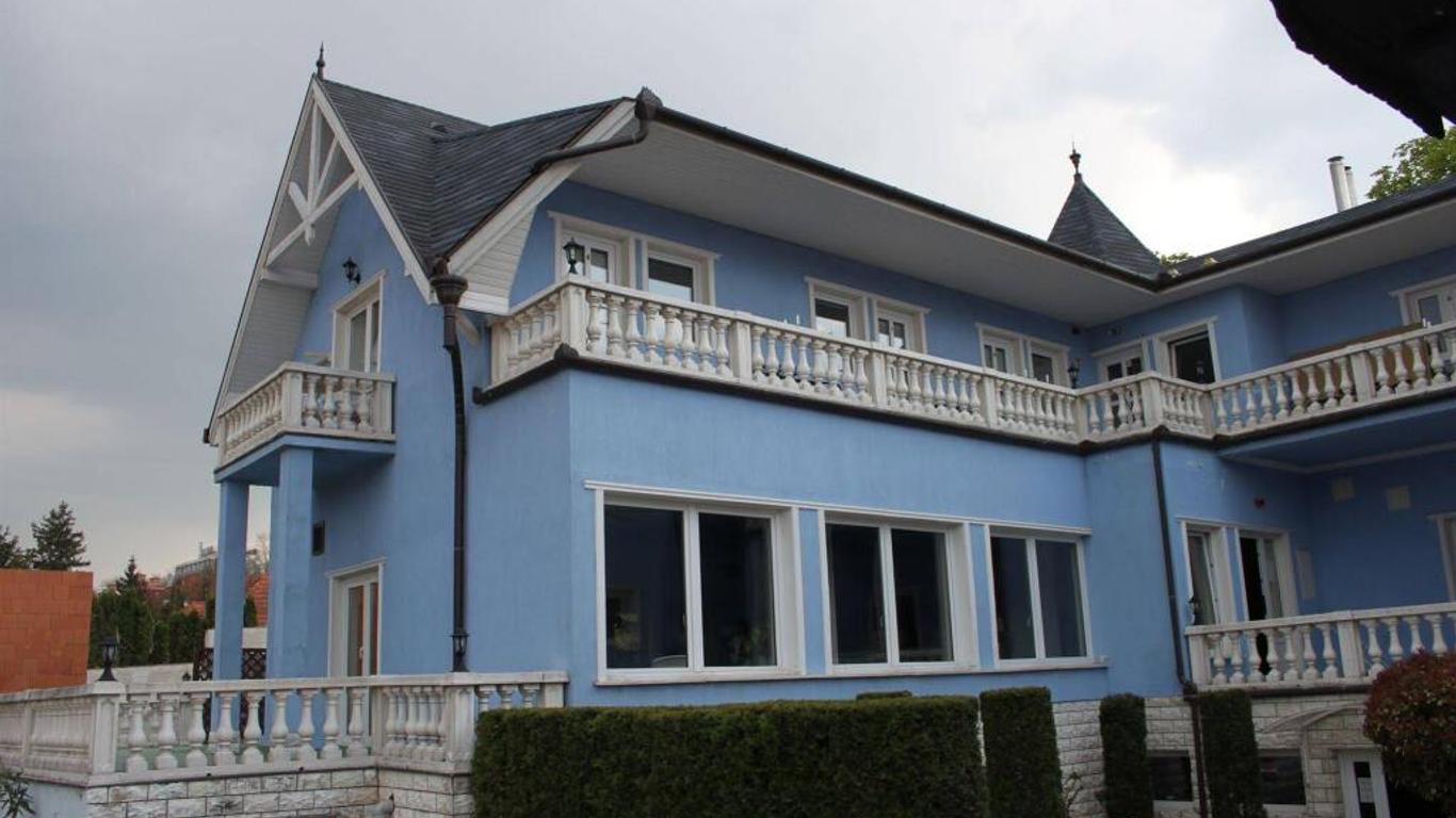 Blue Villa Appartement House