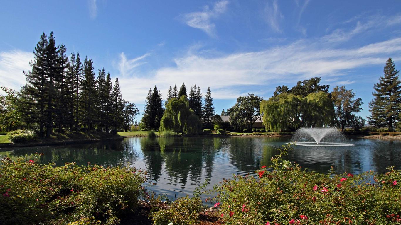 Hilton Garden Inn Sonoma County Airport