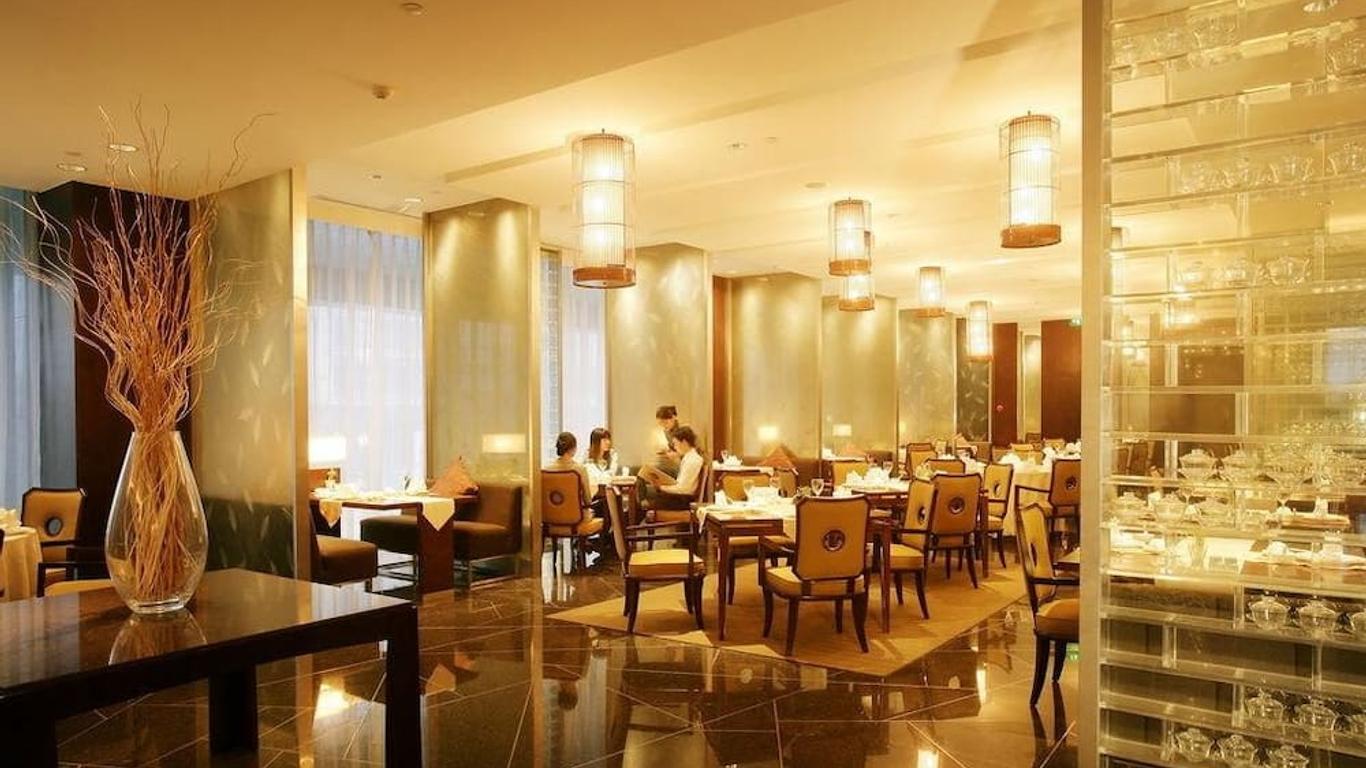 Jinling Plaza