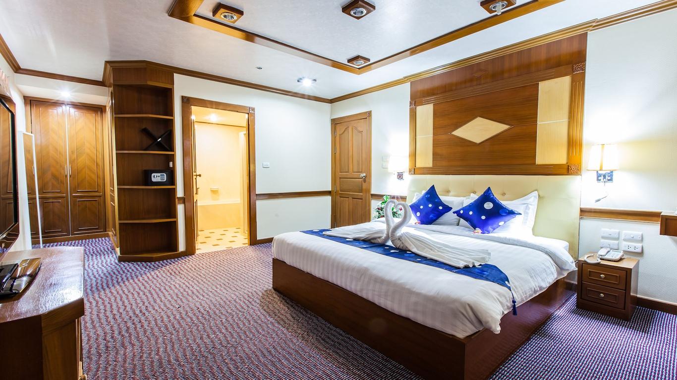 OYO 796 Paradise Sukhumvit Hotel