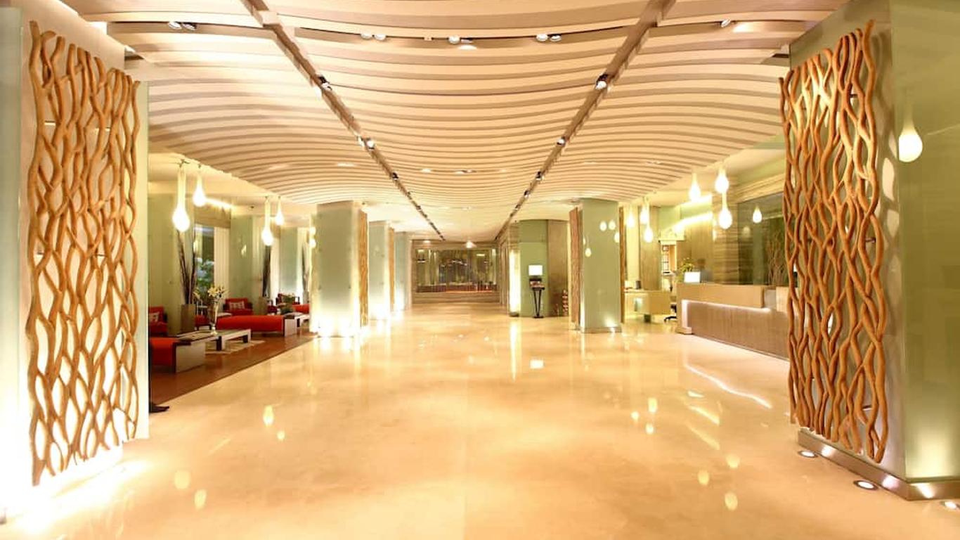 Mirage Hotel