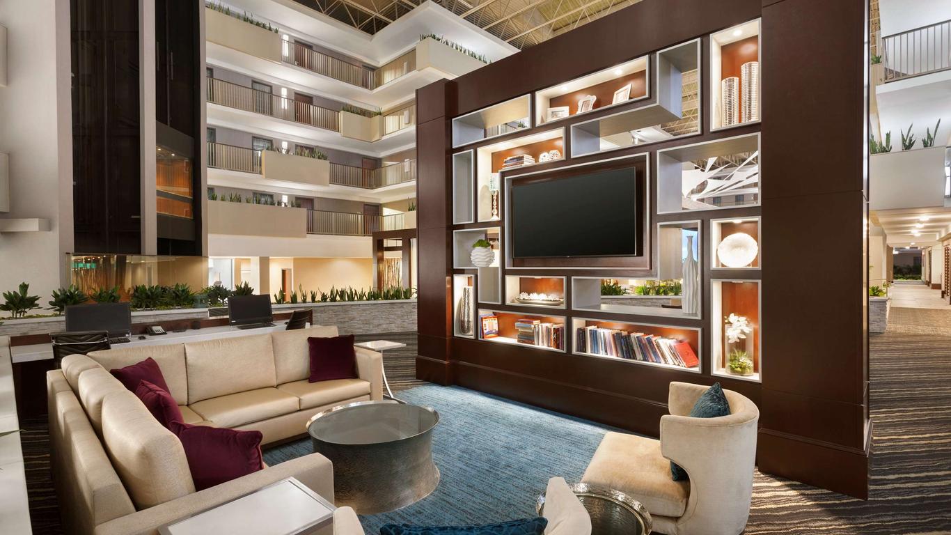 Embassy Suites by Hilton Atlanta Airport