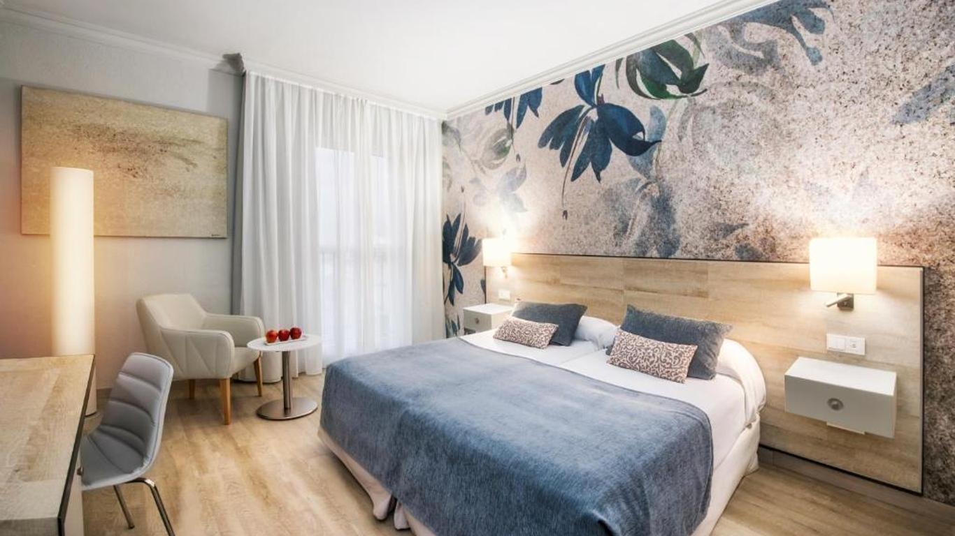 Salles Hotel Malaga Centro