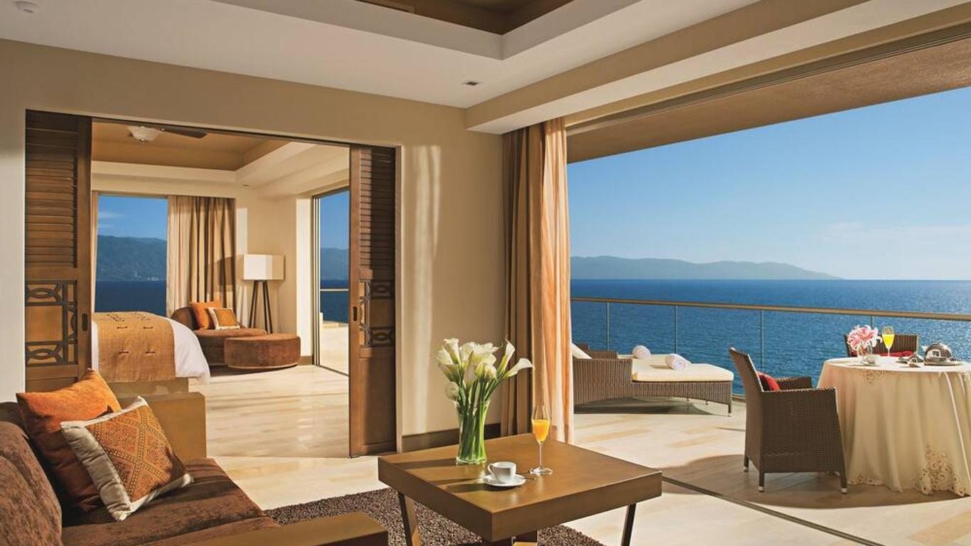 Dreams Vallarta Bay Resort