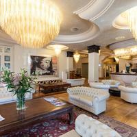 Hotel Palace