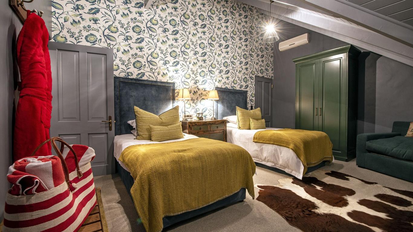 Avondrood Guesthouse
