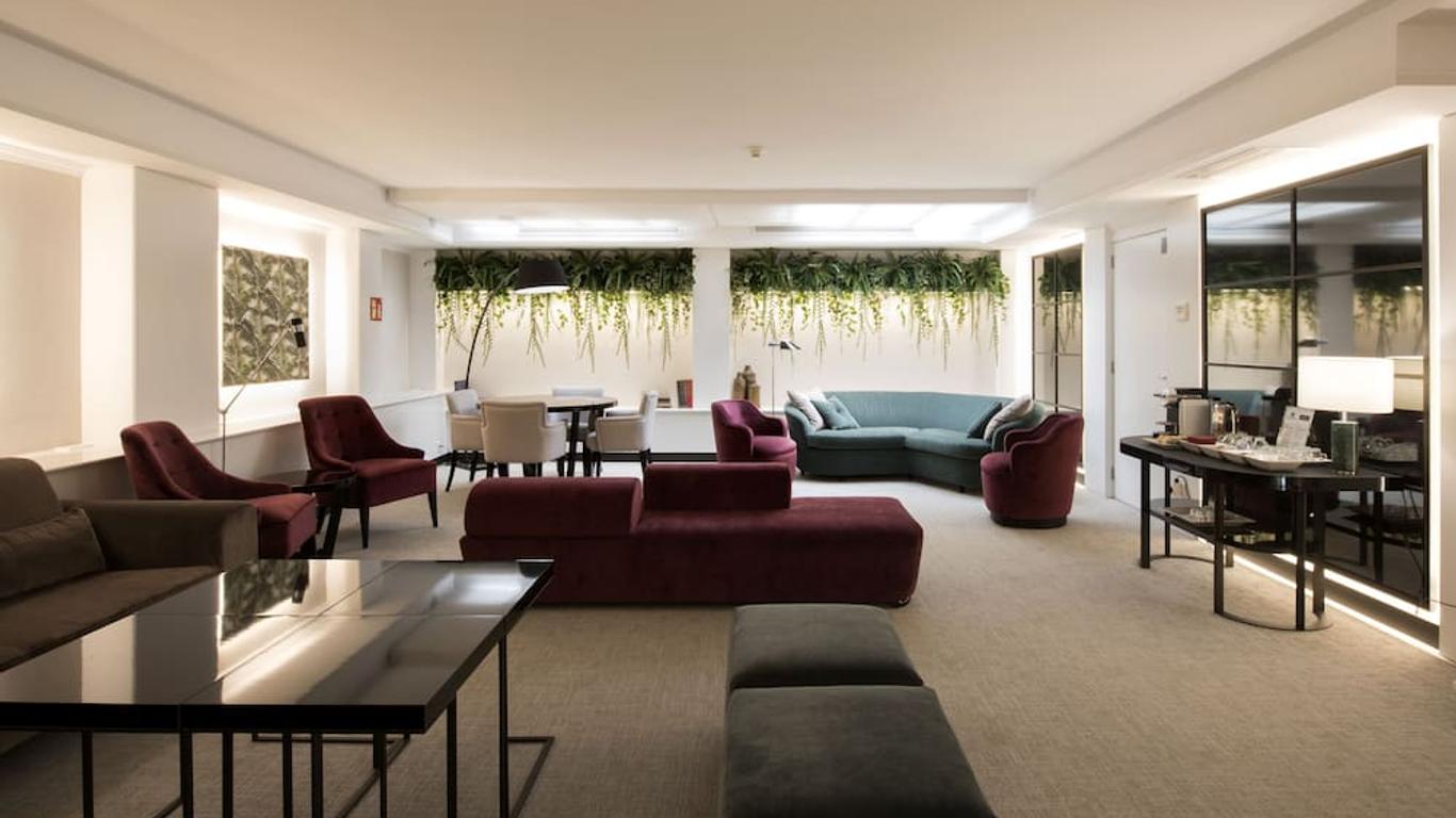 Acacia Suite
