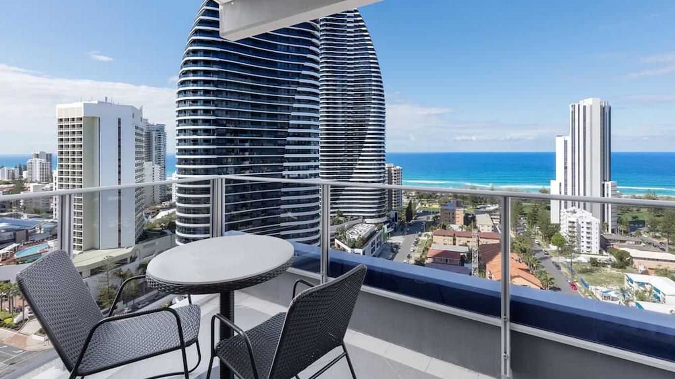 Meriton Suites Broadbeach