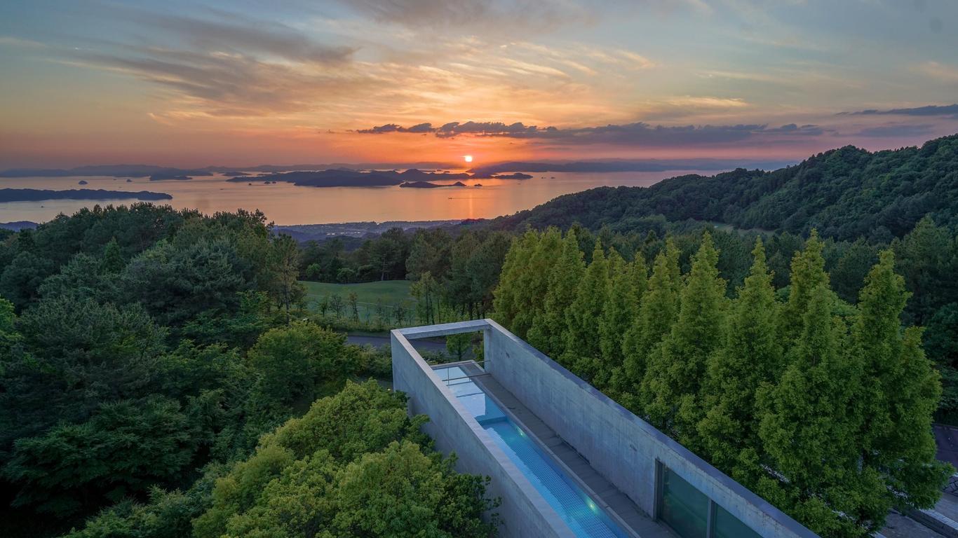 Setouchi Retreat Aonagi