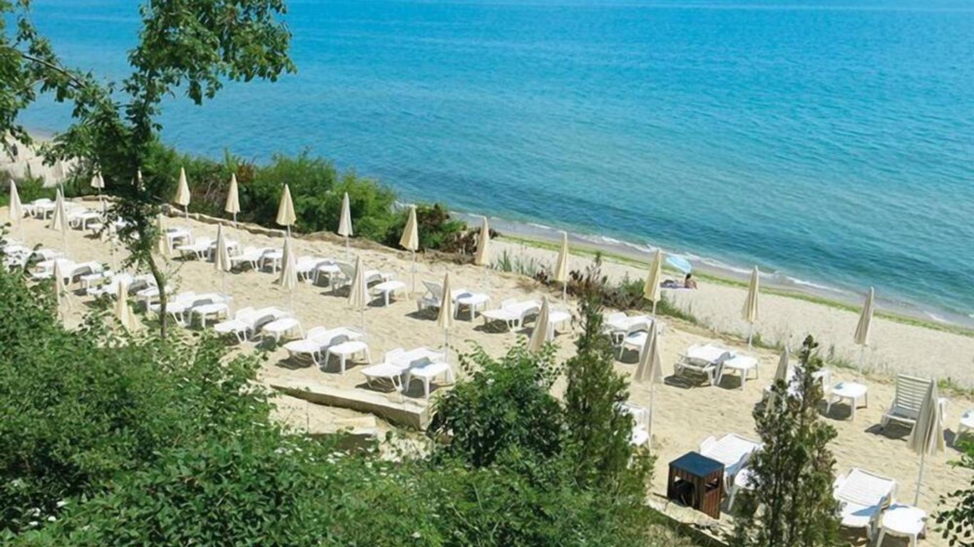 Albizia Beach Hotel