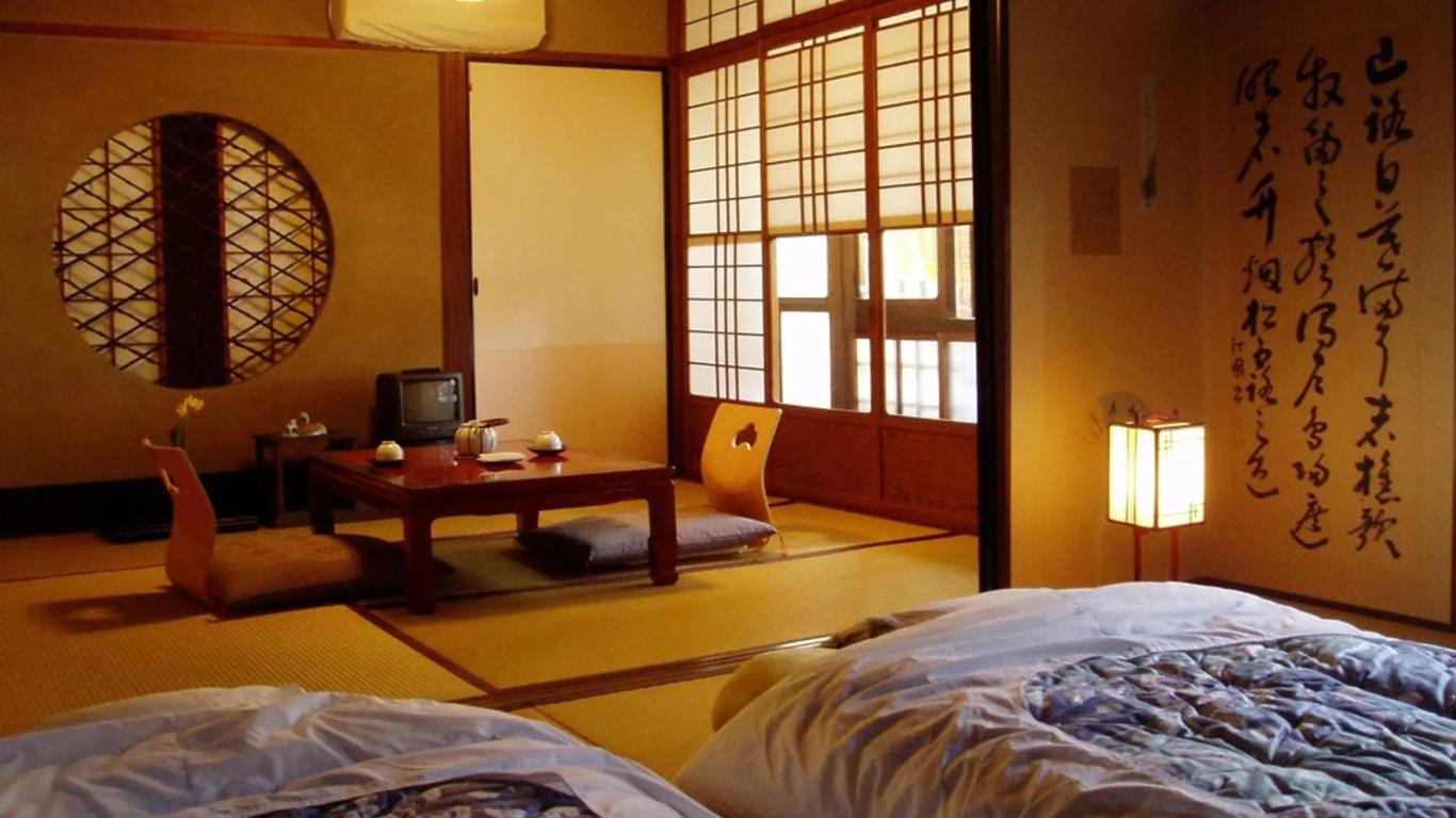 Inn Kawashima