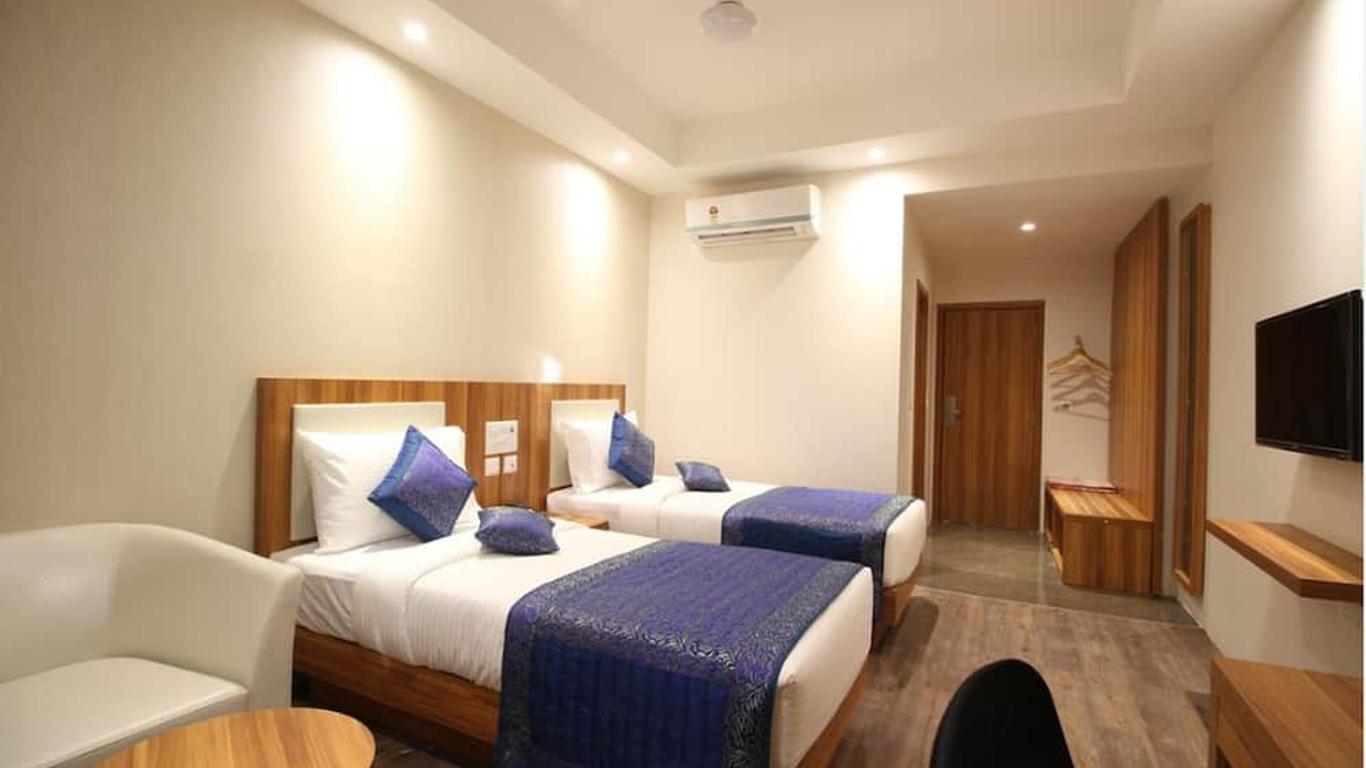 Hotel Le Roi Raipur at Raipur Railway Station