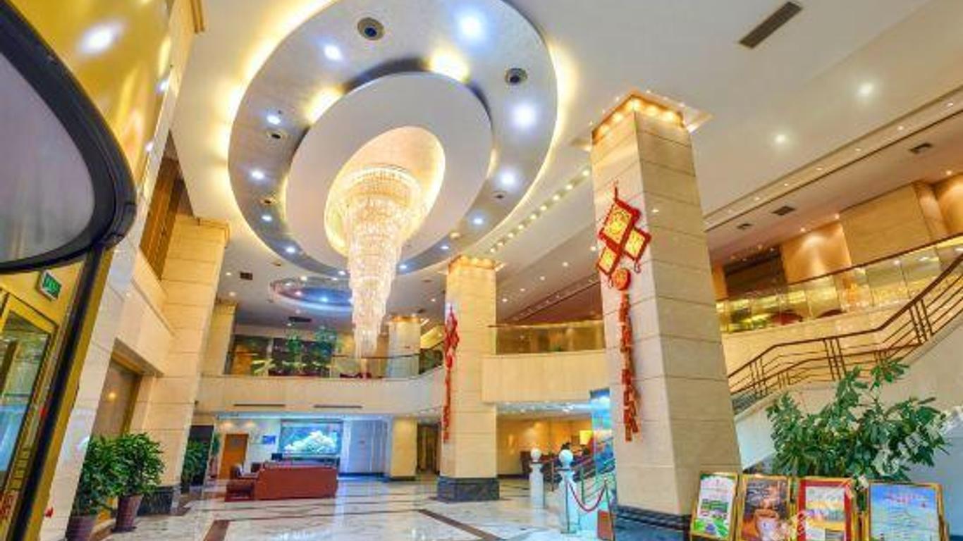 Bolt Hotel