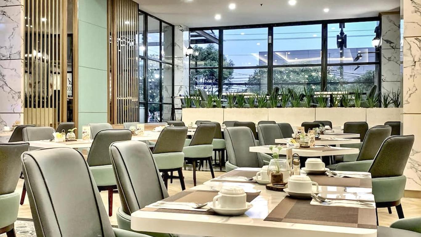 Grand Kangen Hotel Urip Sumoharjo