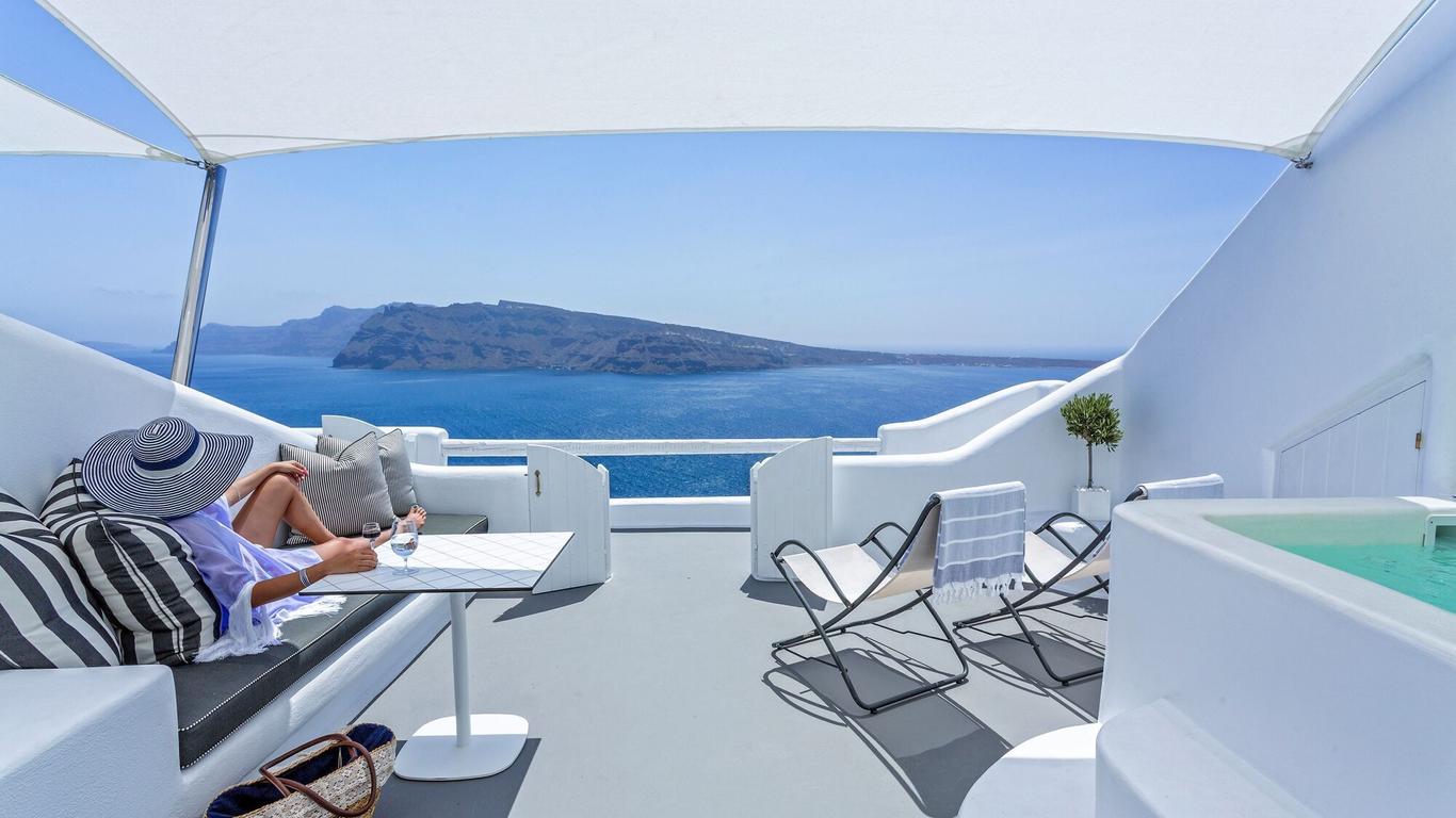 Charisma Suites