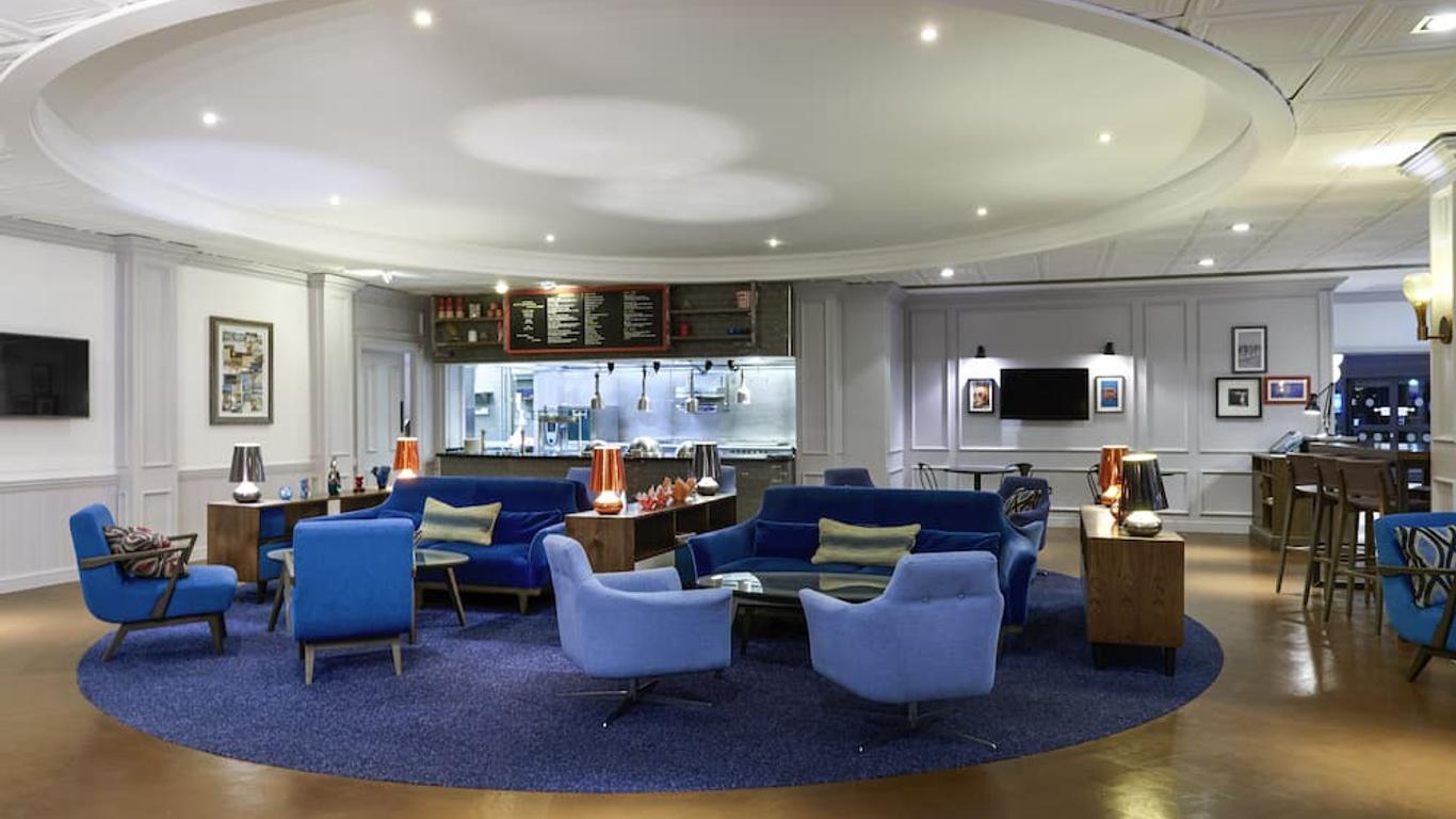 Novotel London Stansted Airport