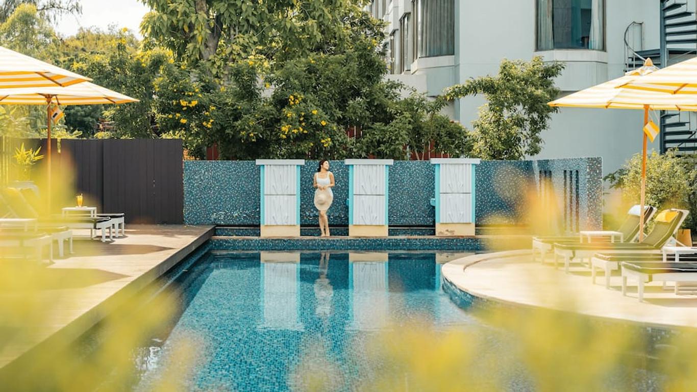 Wave Hotel Pattaya