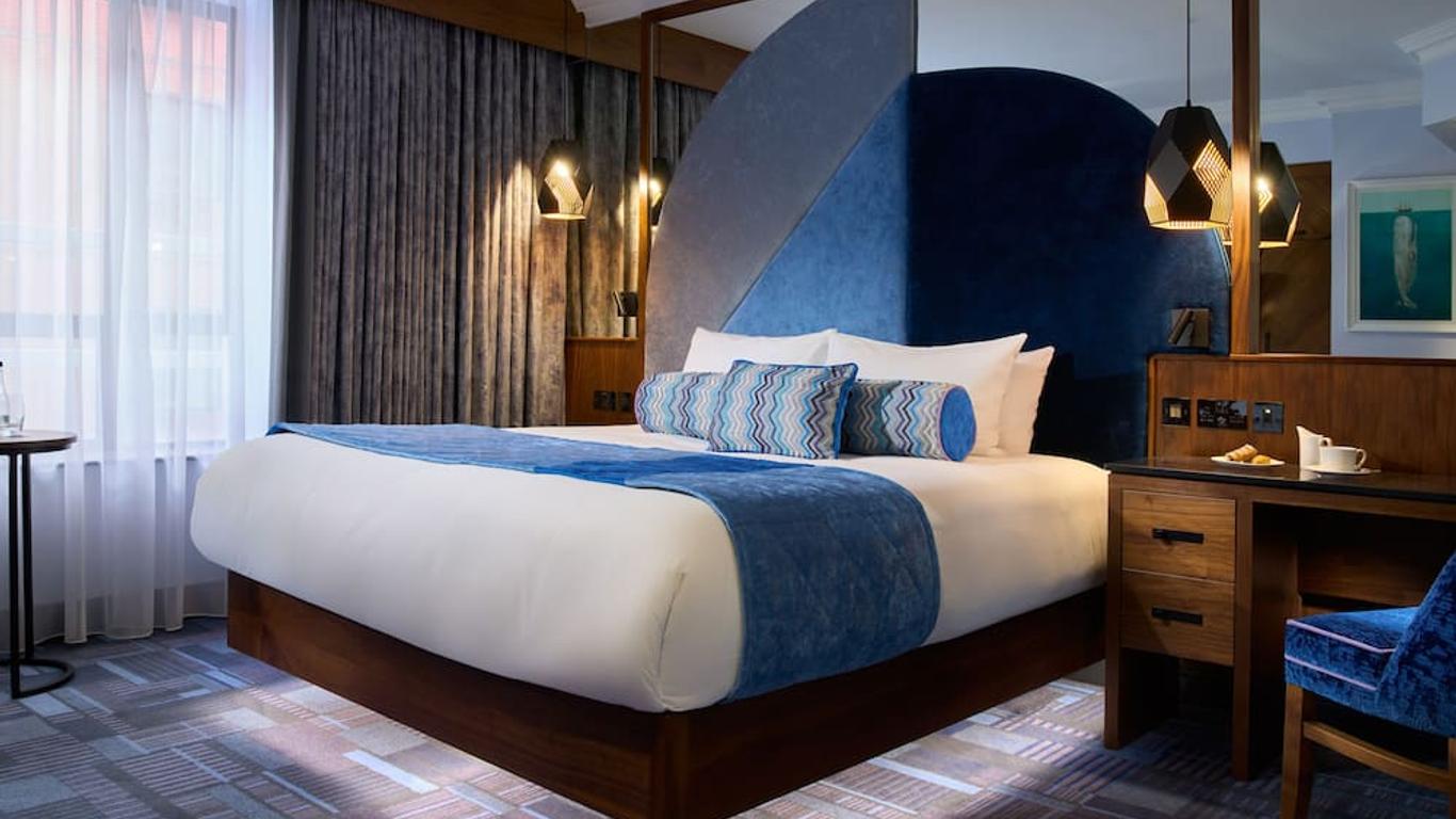 Arthaus Hotel
