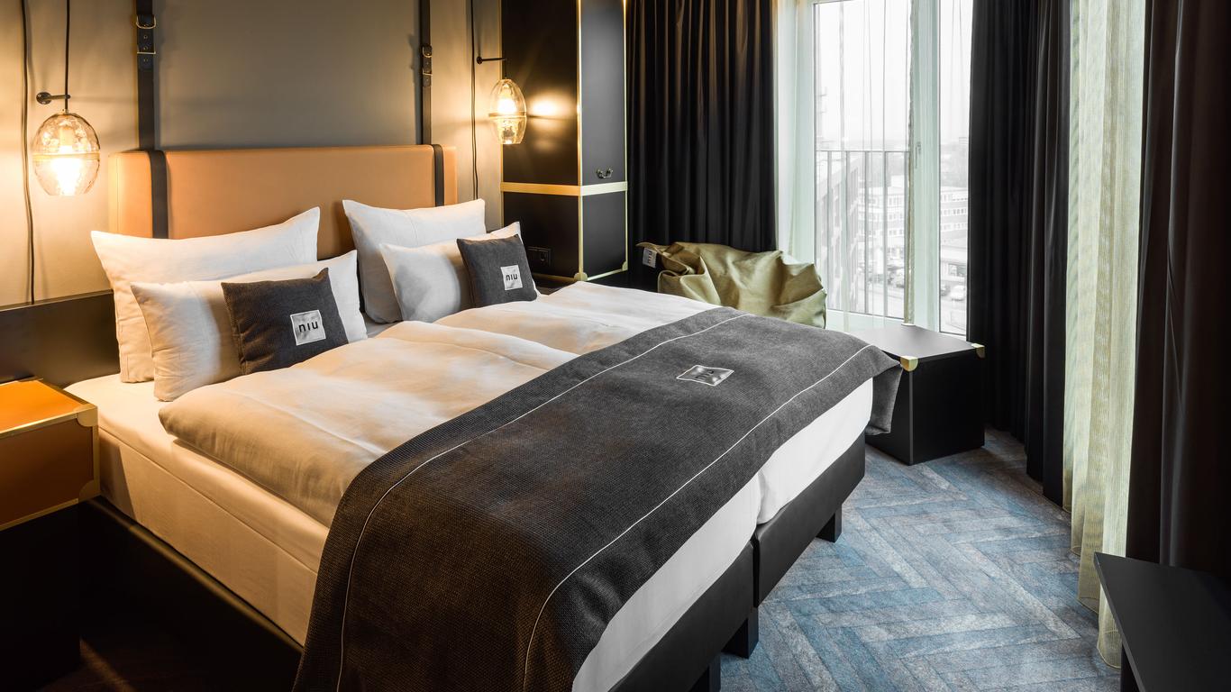 Holiday Inn - the niu, Cobbles Essen