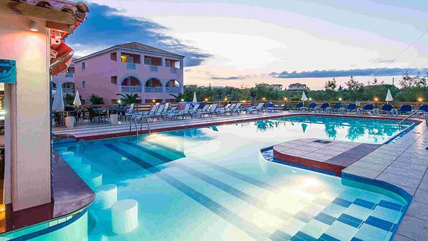 Savvas-Demar Hotel